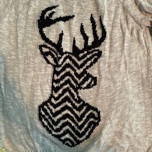 Deer design sweater